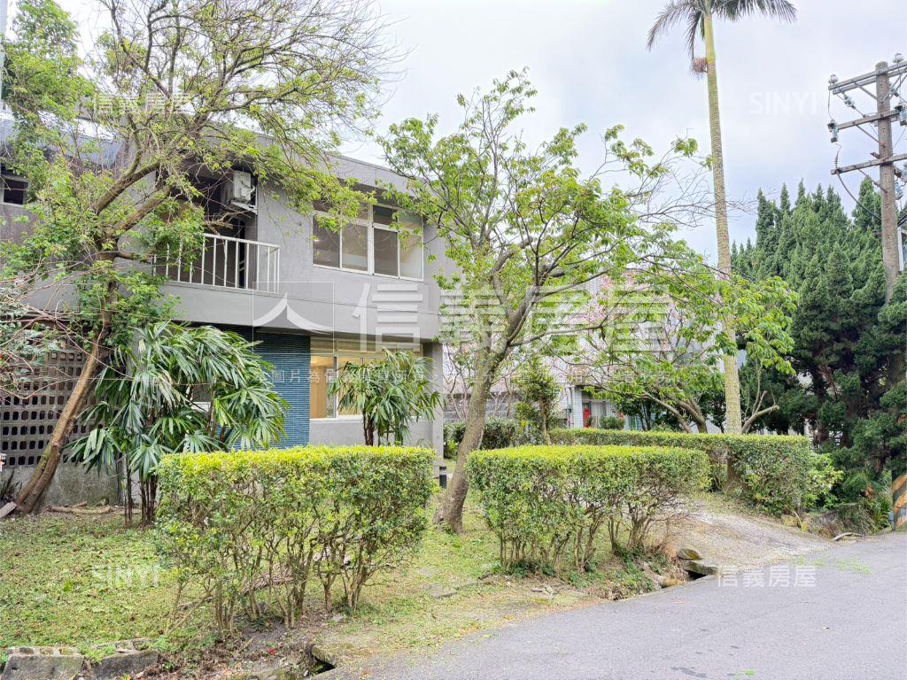 陽明山泉莊溫泉典雅別墅房屋室內格局與周邊環境