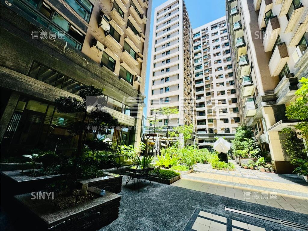 美術館精美採光四房車位房屋室內格局與周邊環境