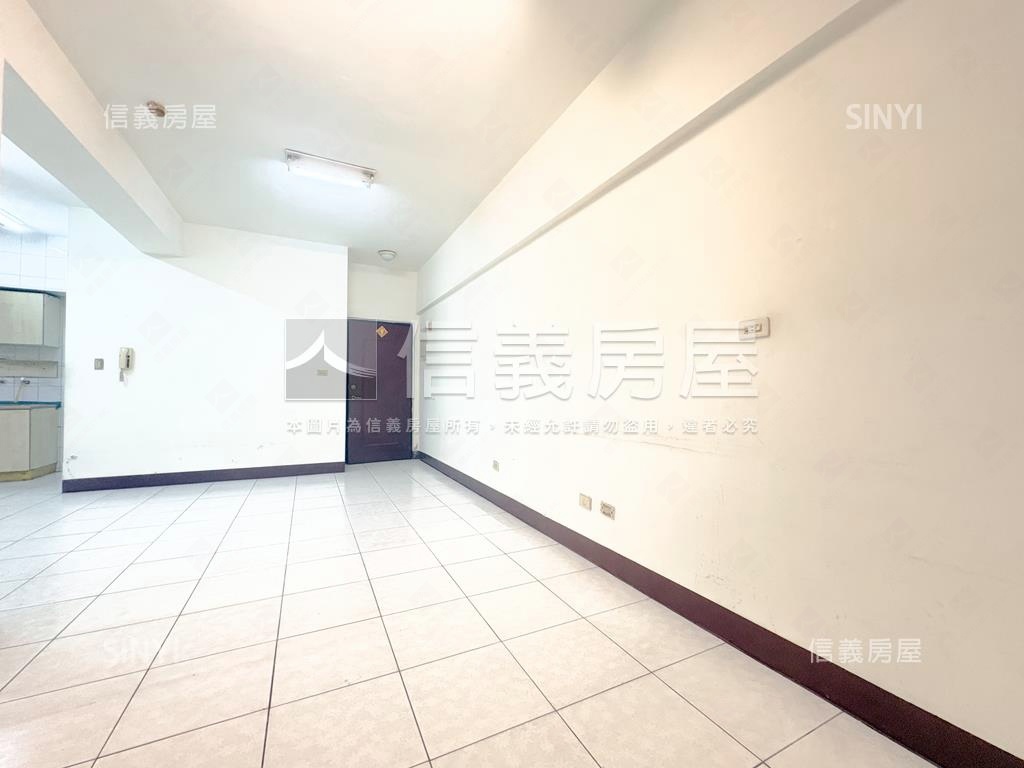 近高醫建工屋況棒２房房屋室內格局與周邊環境