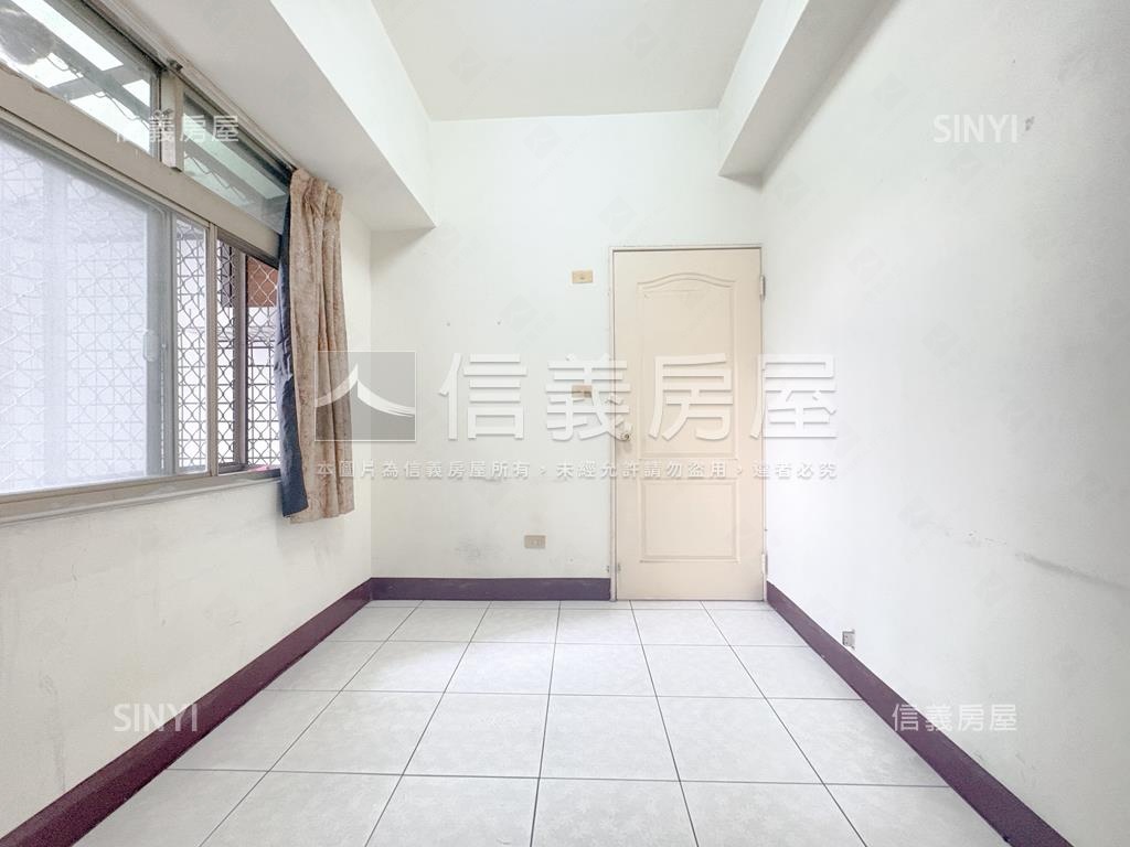 近高醫建工屋況棒２房房屋室內格局與周邊環境