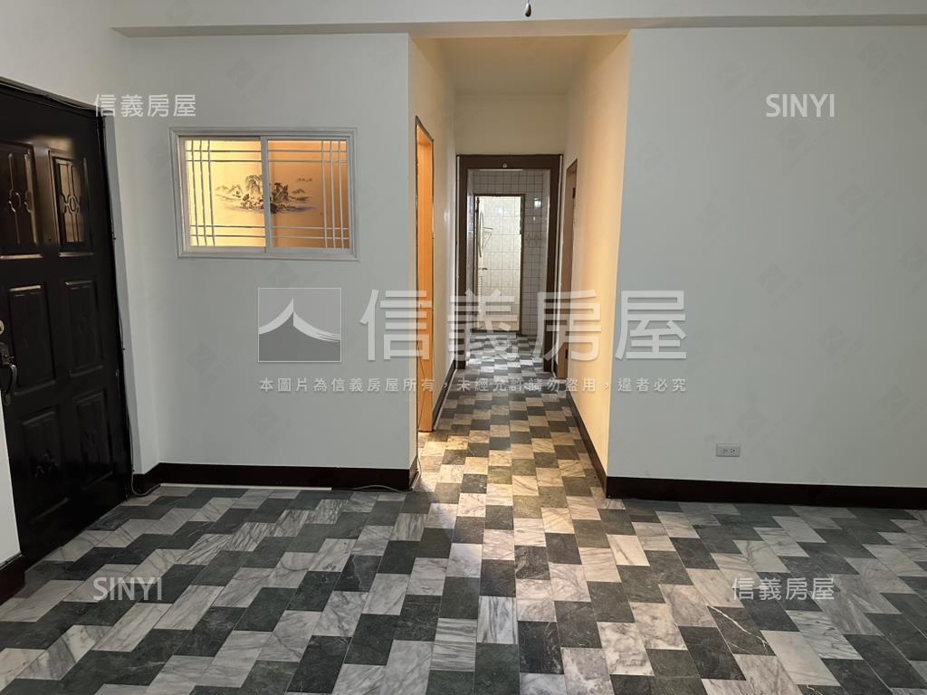 小碧潭捷運站旁美麗公寓房屋室內格局與周邊環境
