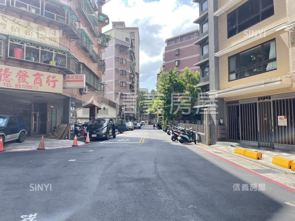 中正南公寓房屋室內格局與周邊環境