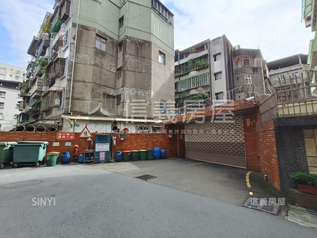 文林學苑平面車位房屋室內格局與周邊環境