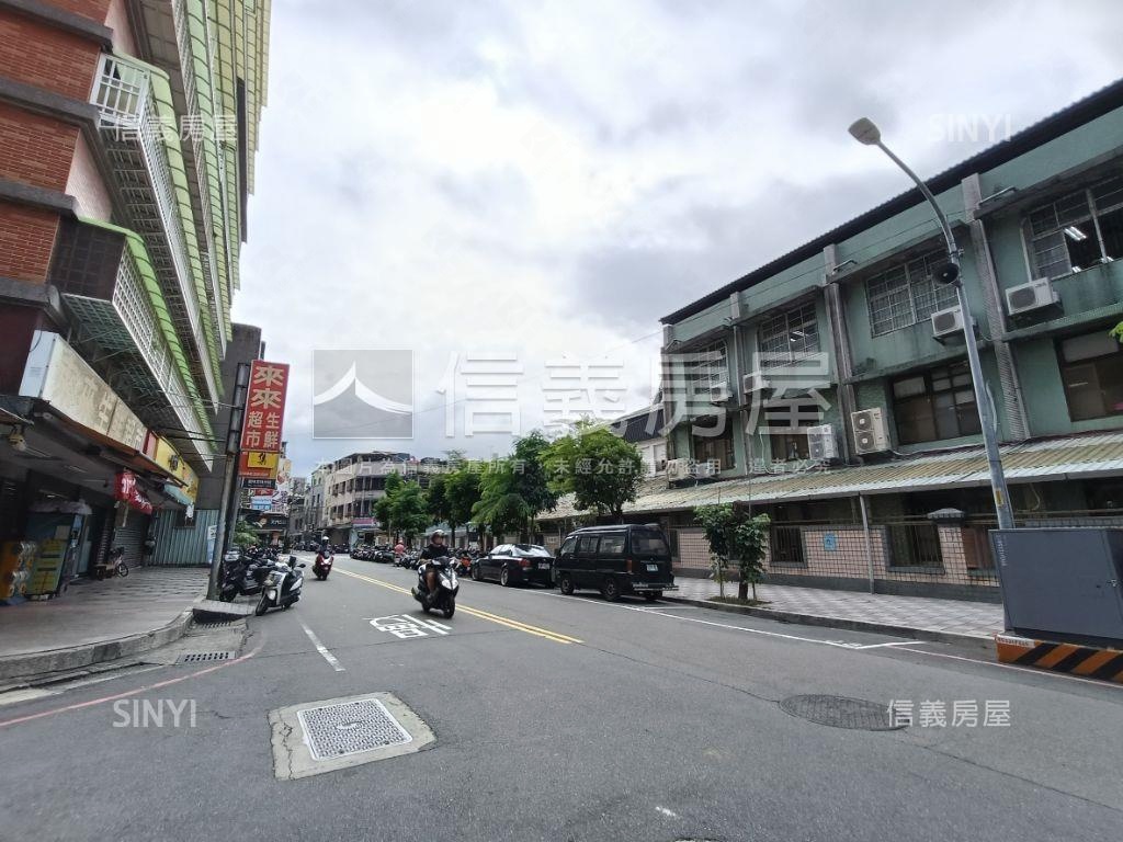 文林學苑平面車位房屋室內格局與周邊環境