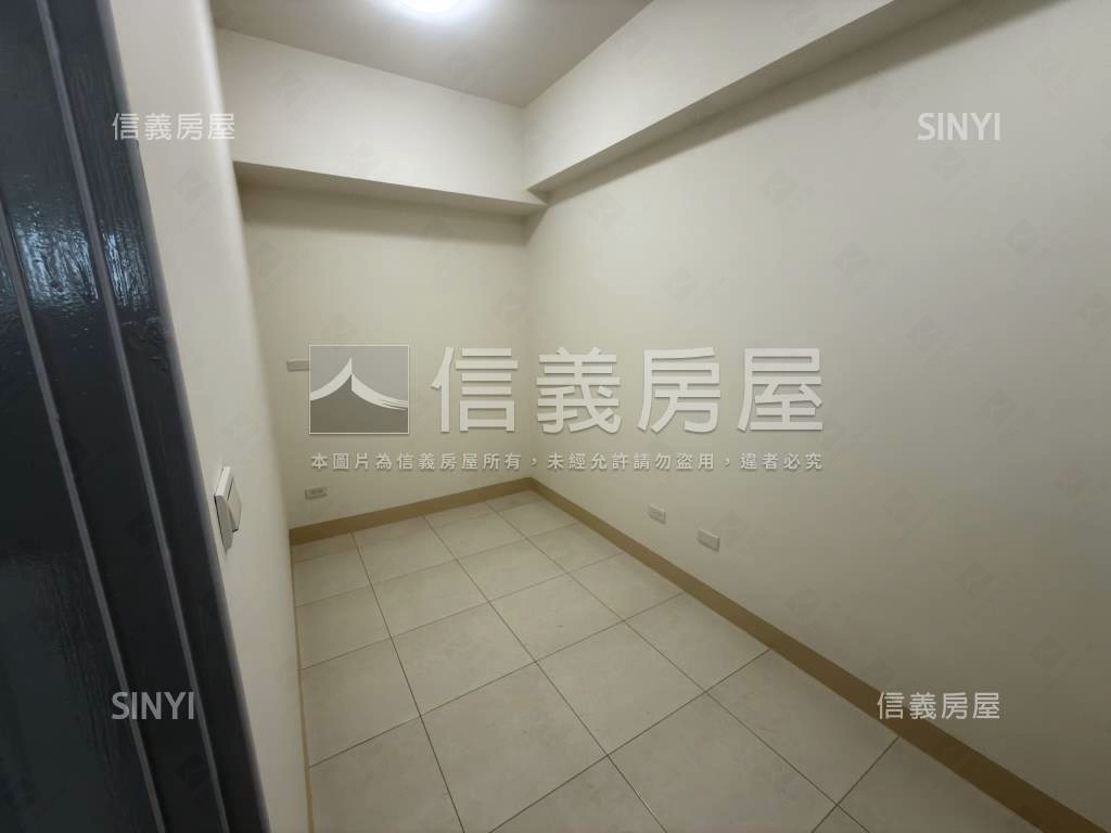 夢園整新美兩房房屋室內格局與周邊環境