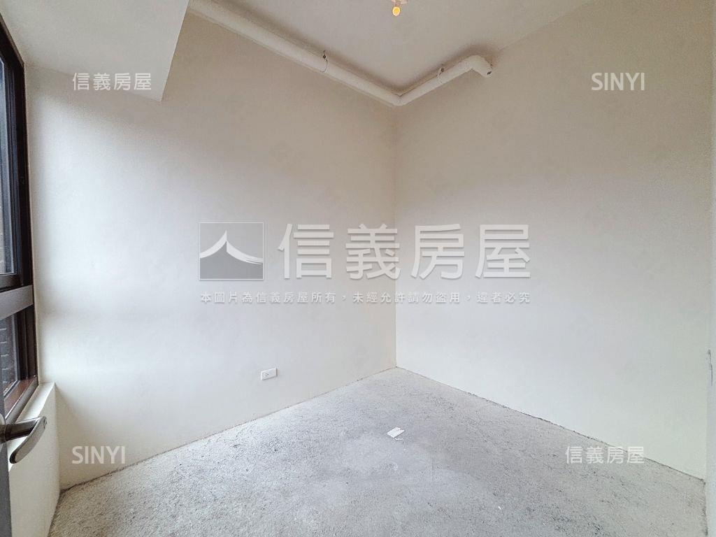 夢享城明廳兩房房屋室內格局與周邊環境