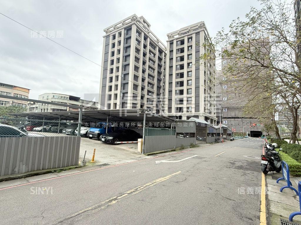 夢享城明廳兩房房屋室內格局與周邊環境