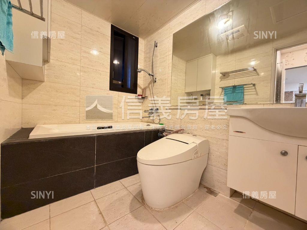 成大城典雅三房平車房屋室內格局與周邊環境