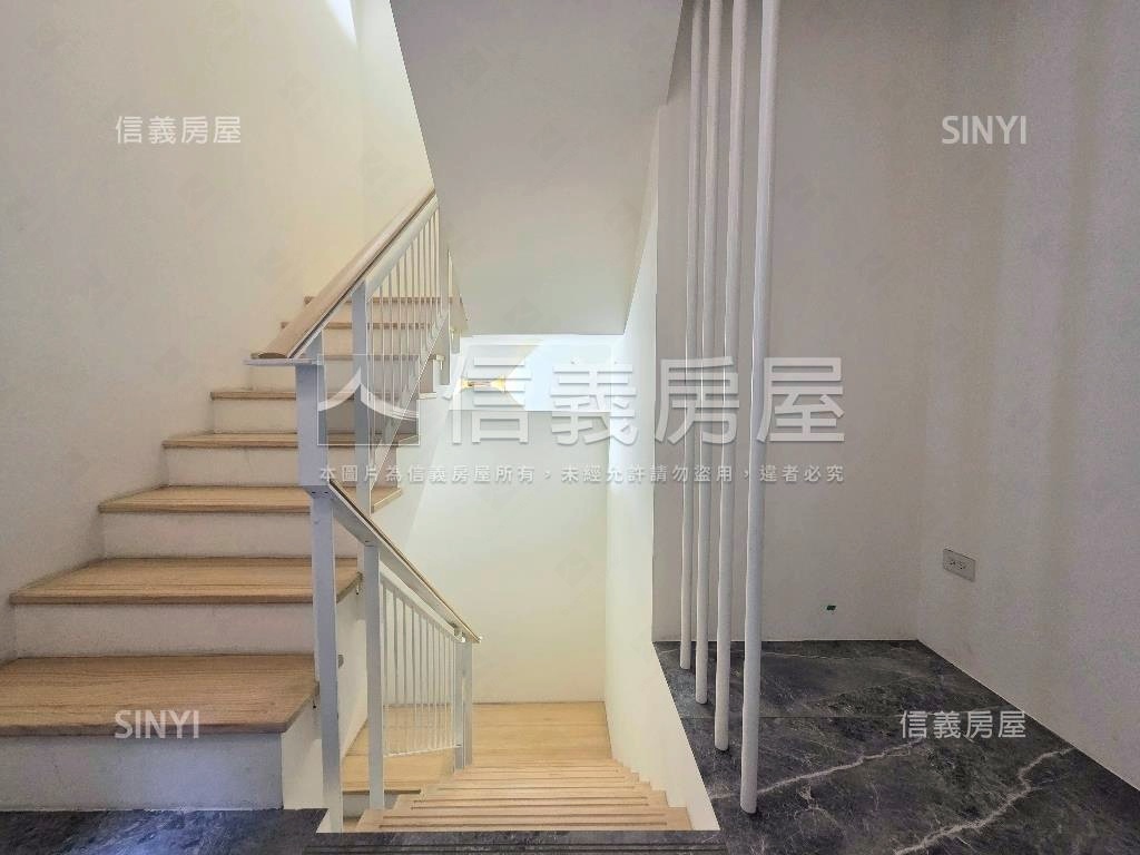 崗石氣派電梯別墅房屋室內格局與周邊環境