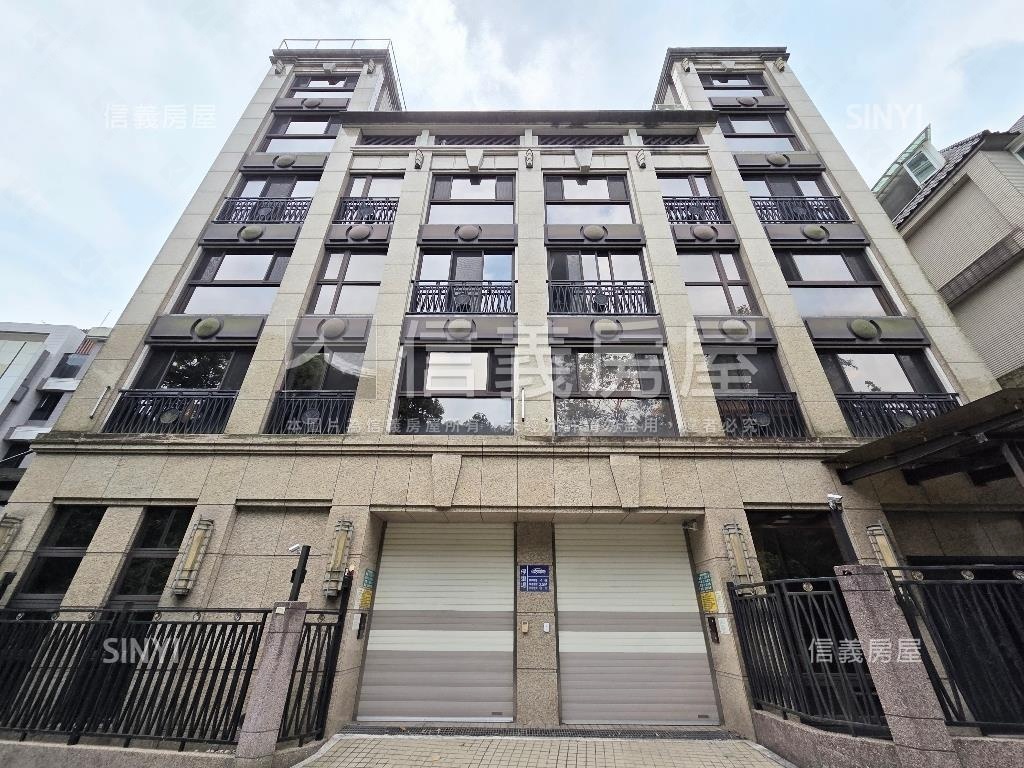 崗石氣派電梯別墅房屋室內格局與周邊環境