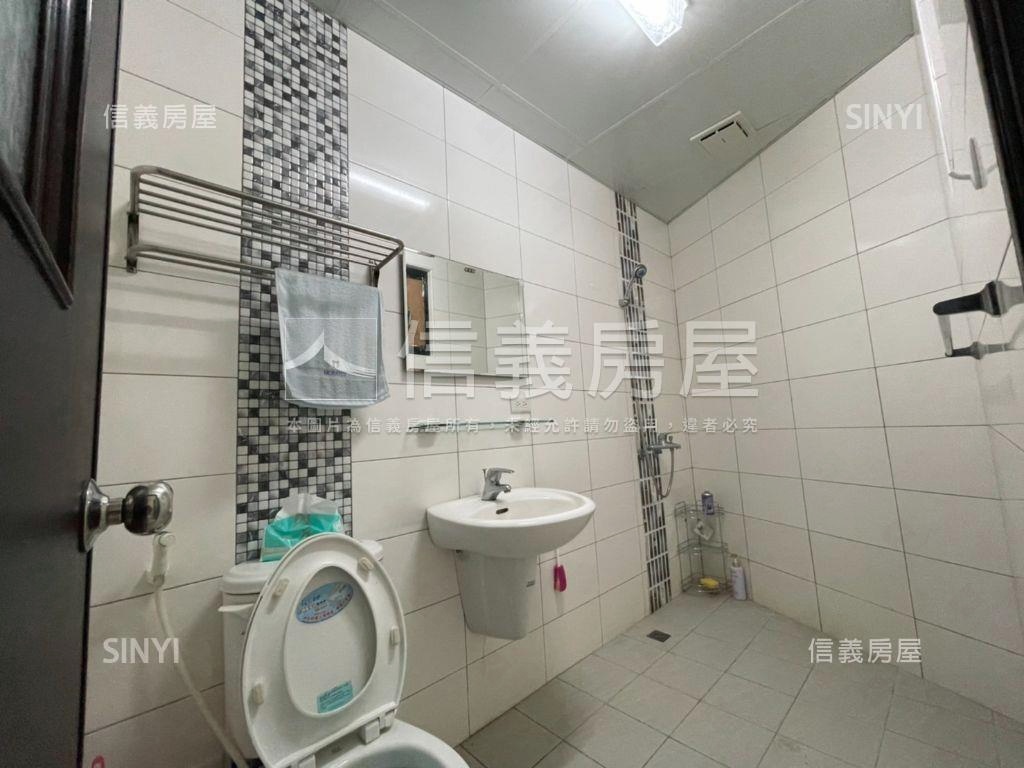 奇美投報角窗電梯傳家宿舍房屋室內格局與周邊環境
