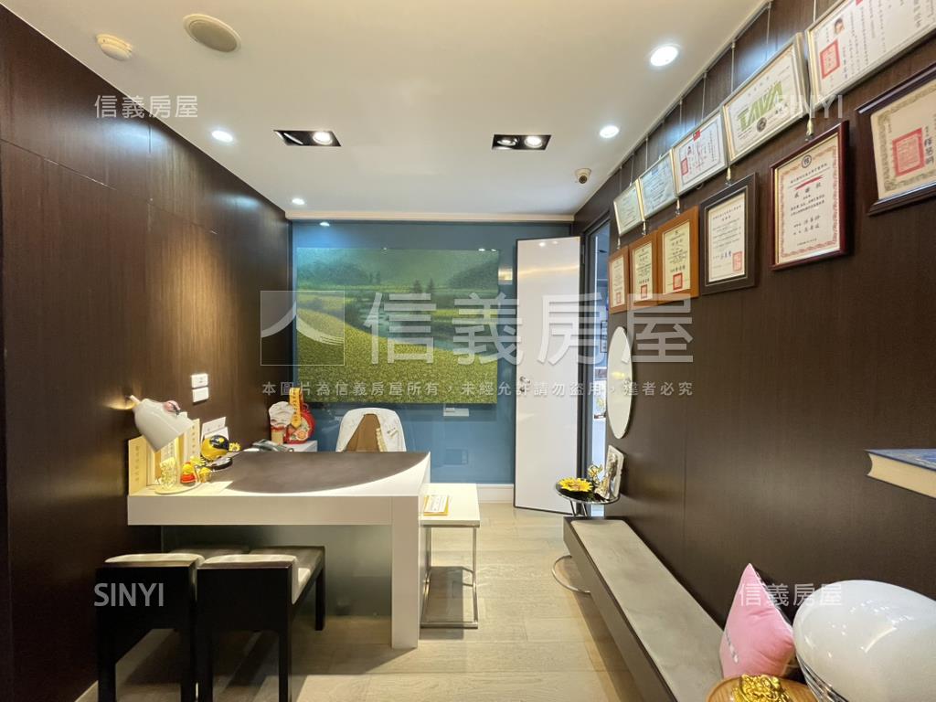 企業總部角間大坪數房屋室內格局與周邊環境