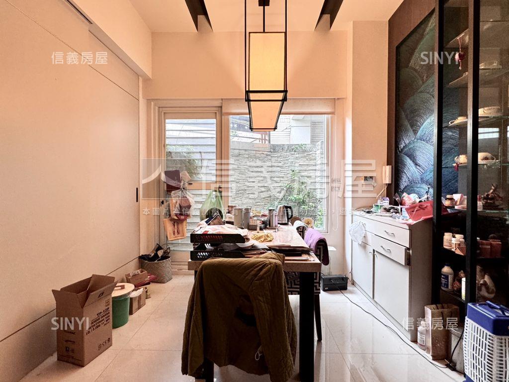 大橘莊園車庫別墅房屋室內格局與周邊環境