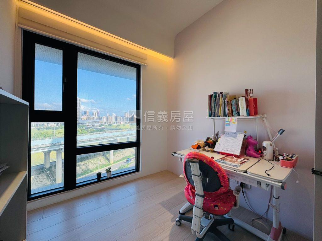 在家看濠景～舒適悠美３房房屋室內格局與周邊環境
