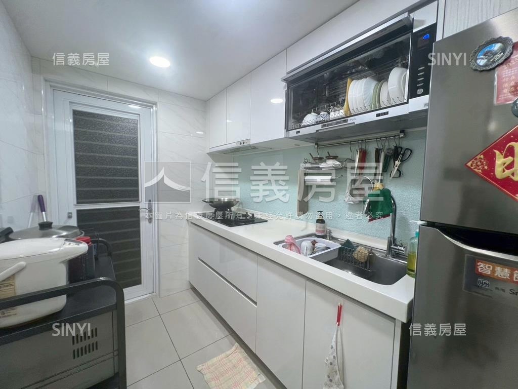 陽光樹海質感高樓房屋室內格局與周邊環境