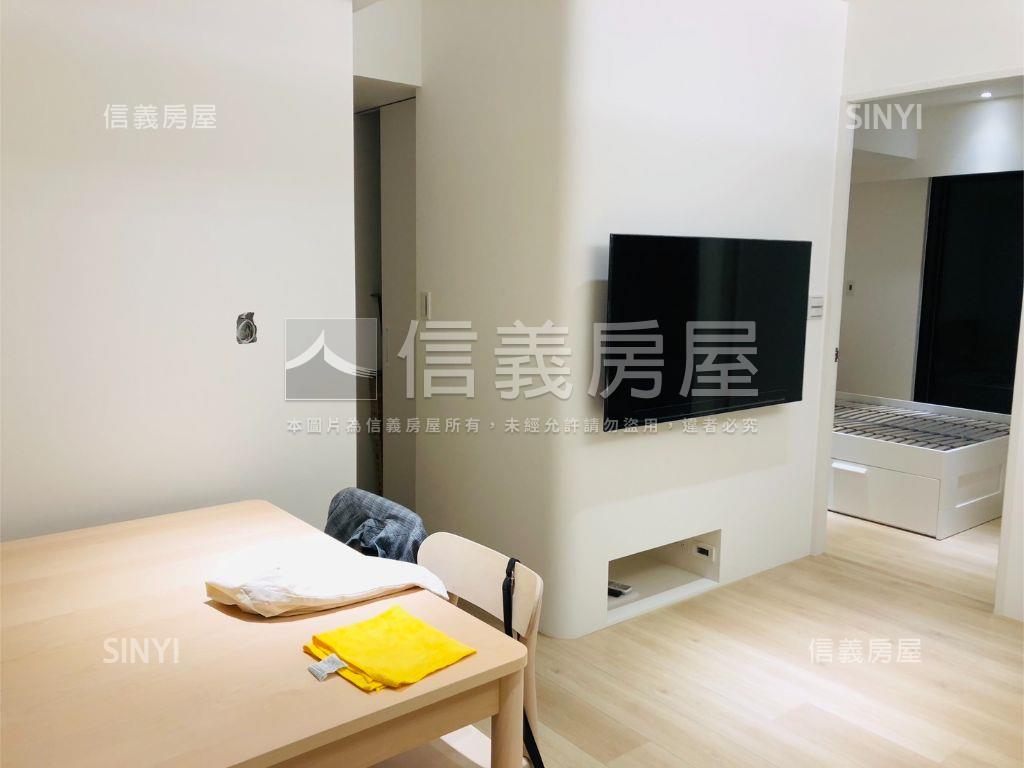 新碩華悅★溫馨美裝兩房房屋室內格局與周邊環境