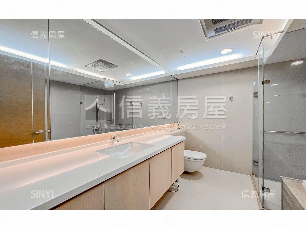 大毅崇德１１四房雙車位房屋室內格局與周邊環境