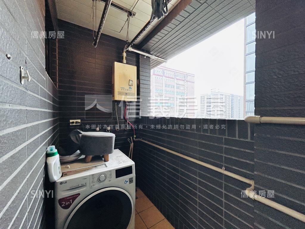 自遊人美屋兩房含車位房屋室內格局與周邊環境