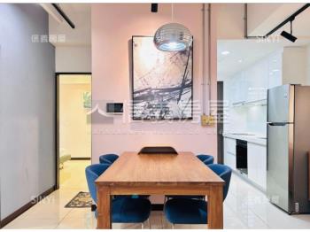 自遊人美屋兩房含車位