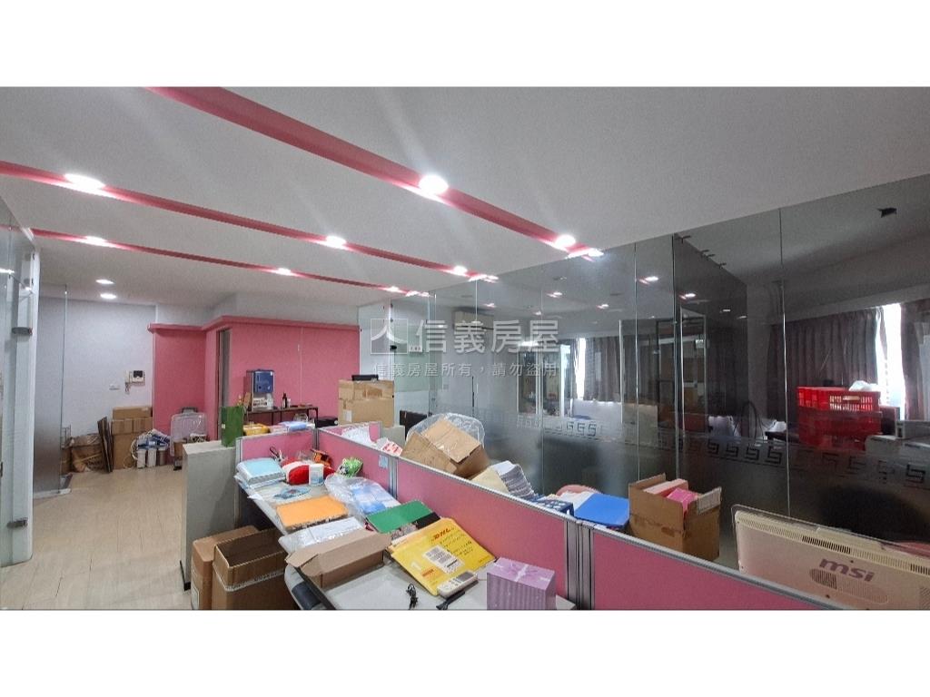 東山大面寬顯眼角店房屋室內格局與周邊環境