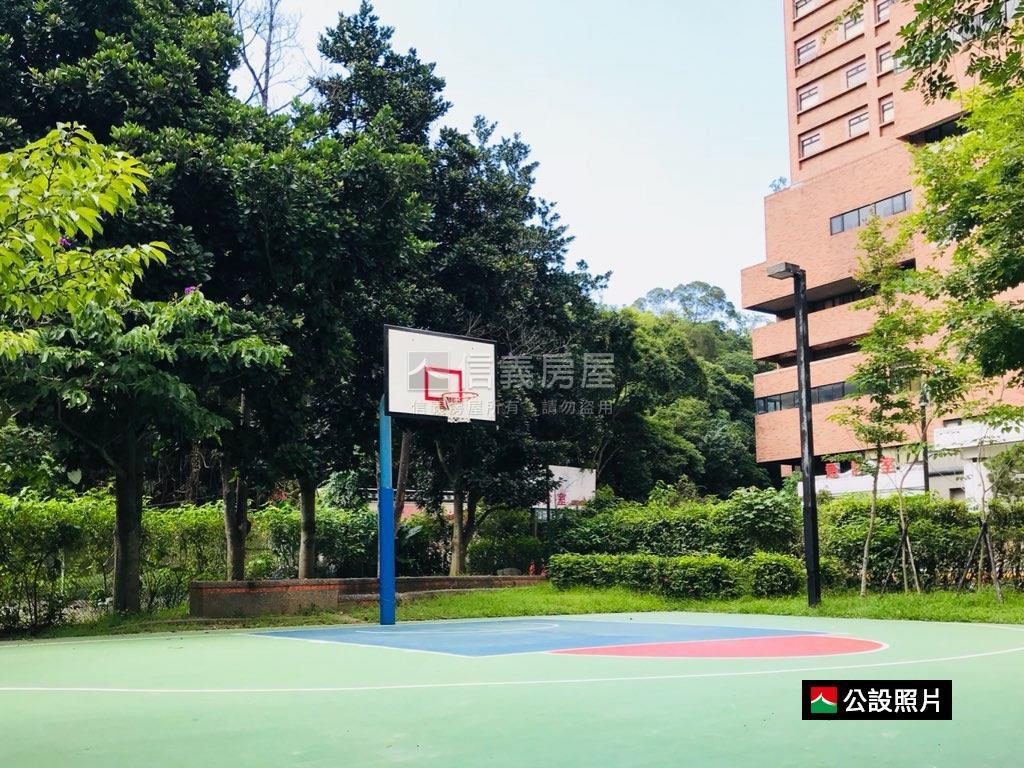富邦綠意高樓層平面車位房屋室內格局與周邊環境