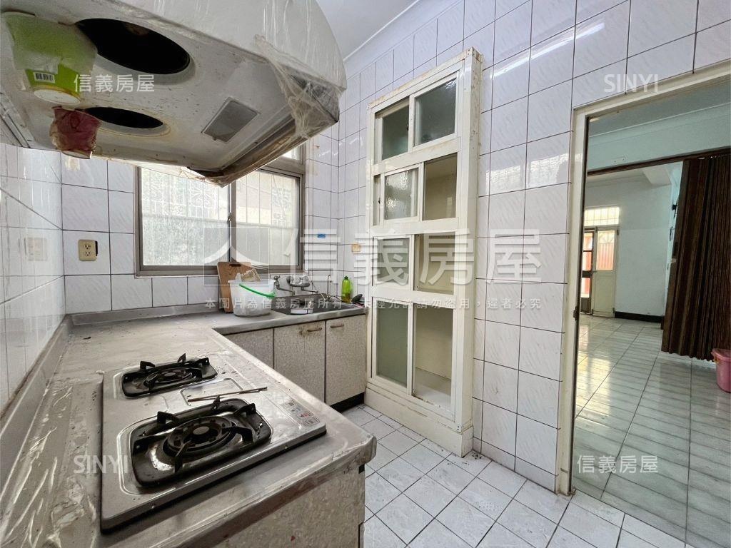 惜售！西區大地坪日式別墅房屋室內格局與周邊環境