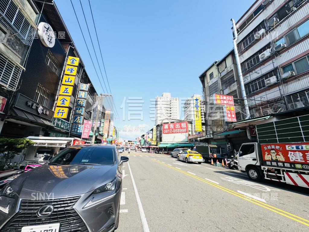 正大鵬路８間套房黃金店面房屋室內格局與周邊環境