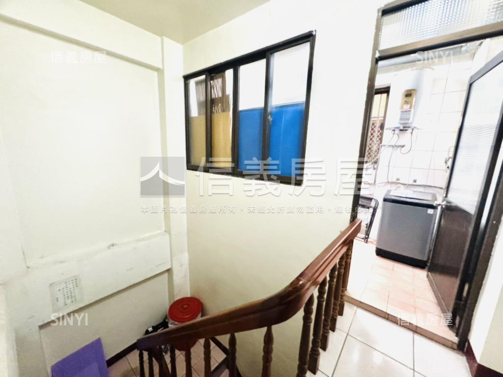 正大鵬路８間套房黃金店面房屋室內格局與周邊環境