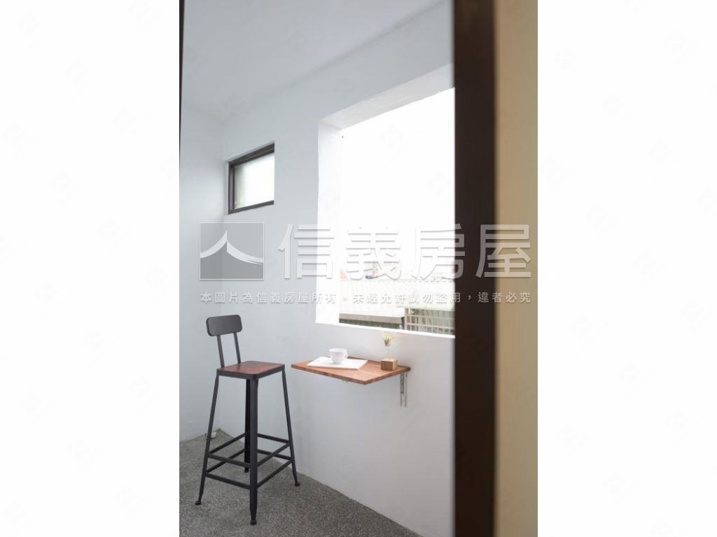 學府精裝四套收租寶房屋室內格局與周邊環境