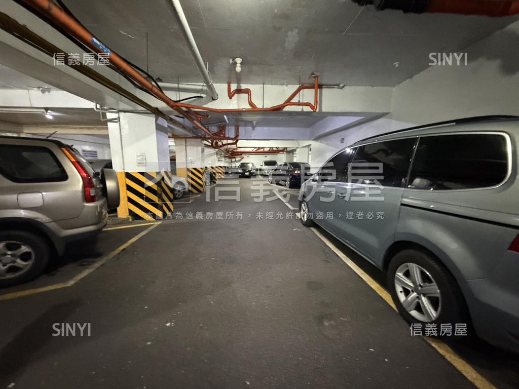 梅林住辦大坪數房屋室內格局與周邊環境