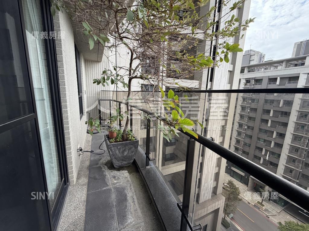 惠宇仁美三房平車位房屋室內格局與周邊環境