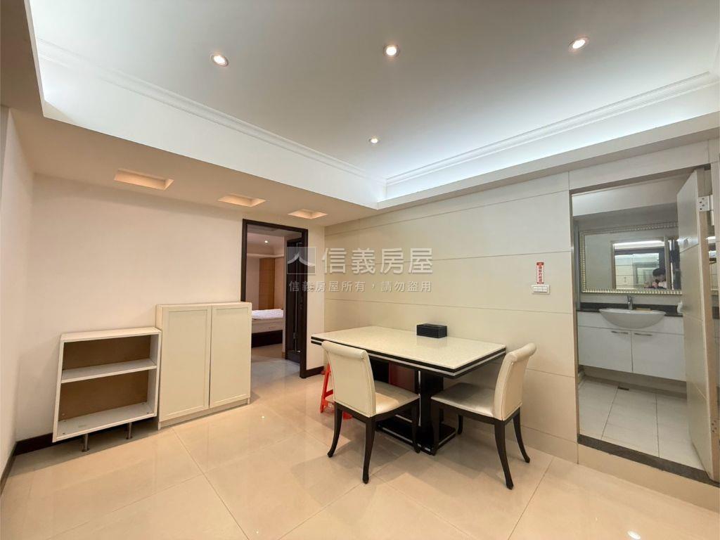 北市稀有精美總督天廈房屋室內格局與周邊環境