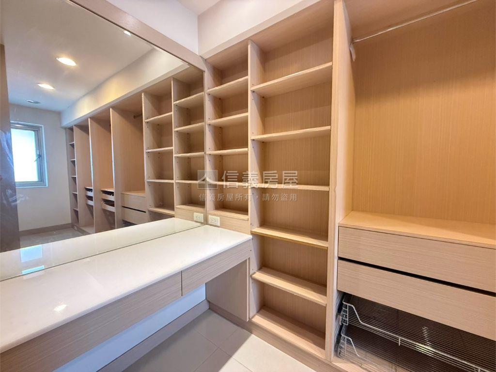 北市稀有精美總督天廈房屋室內格局與周邊環境