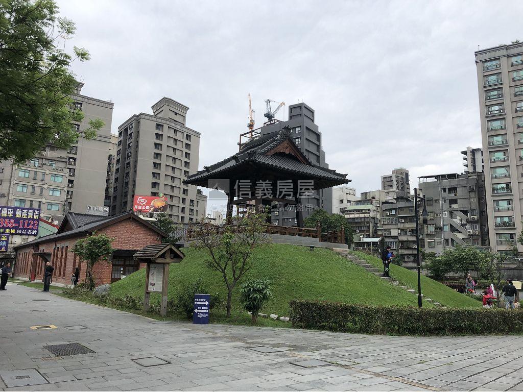 北市稀有精美總督天廈房屋室內格局與周邊環境