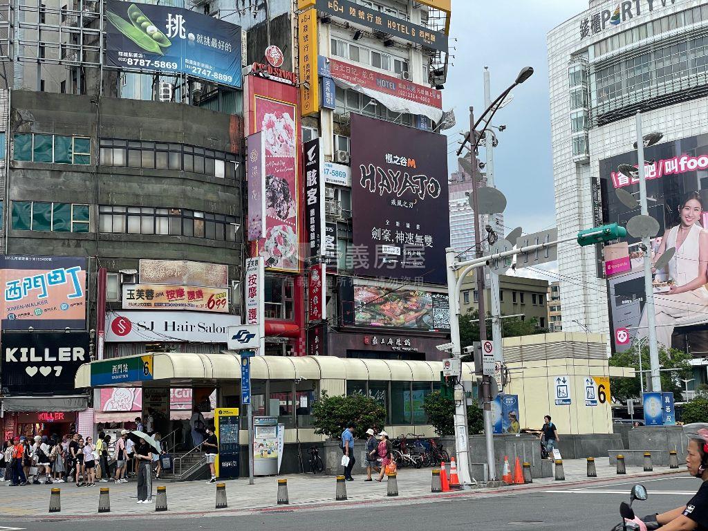 北市稀有精美總督天廈房屋室內格局與周邊環境