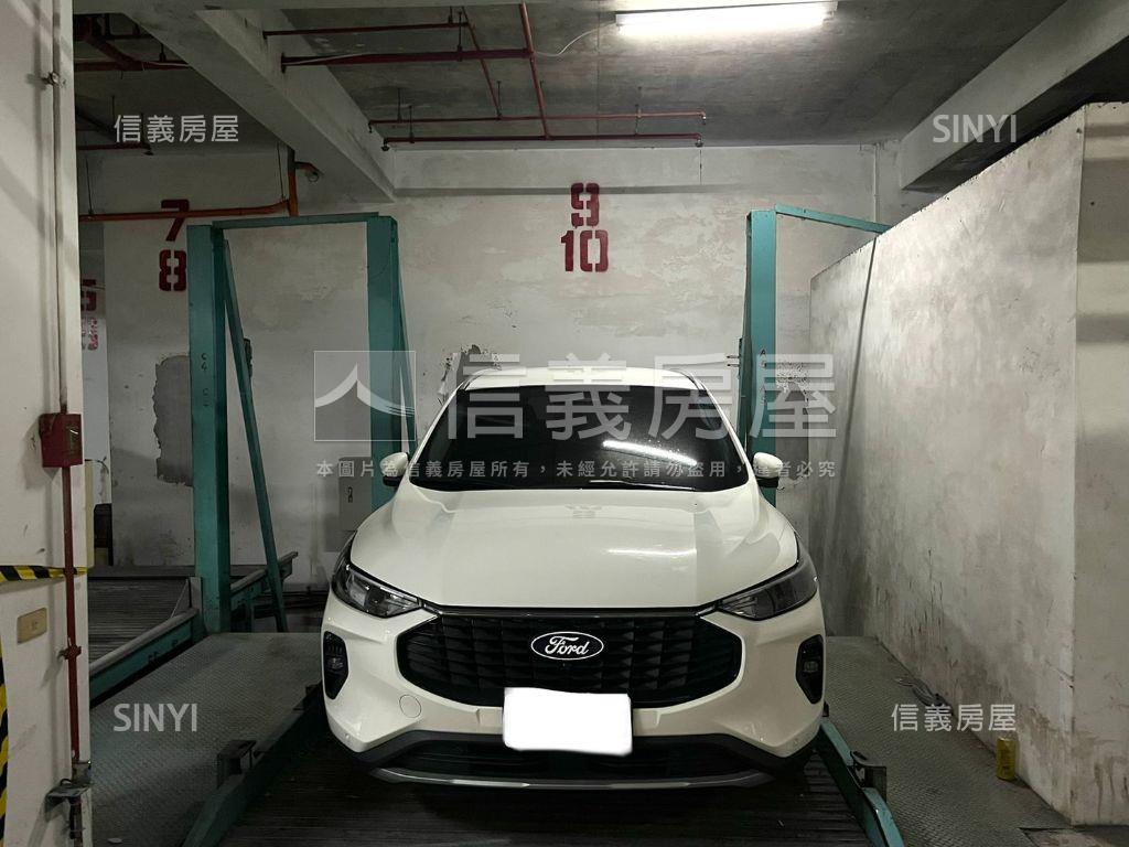 巨豪小築３房雙車位房屋室內格局與周邊環境