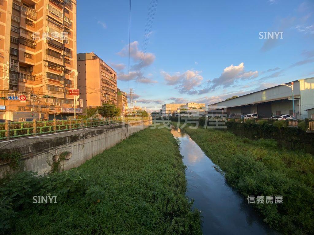 稀有永安２房車位房屋室內格局與周邊環境