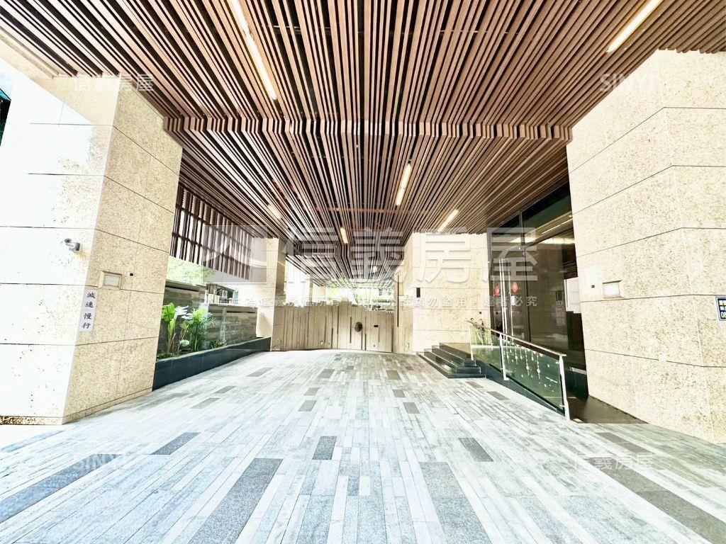 日健悅高樓二房車位房屋室內格局與周邊環境