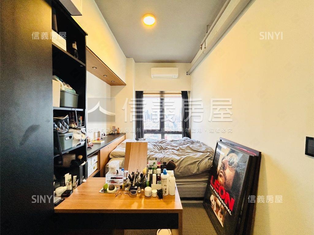 高樓景觀二房車位房屋室內格局與周邊環境