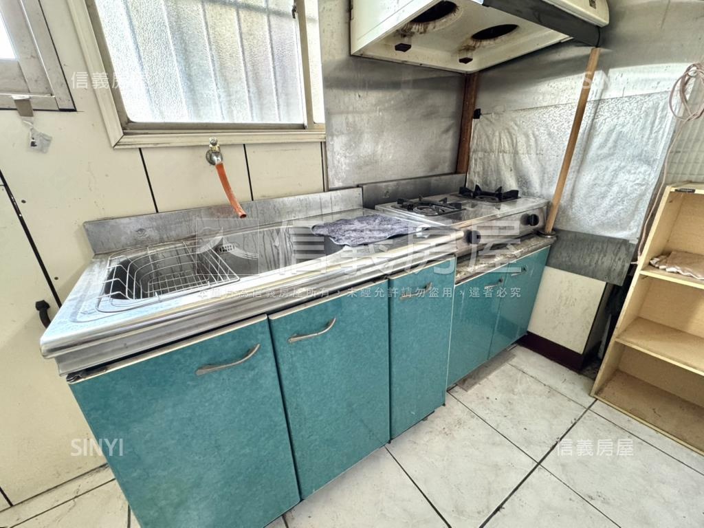 精誠商圈未來藍線捷運兩房房屋室內格局與周邊環境