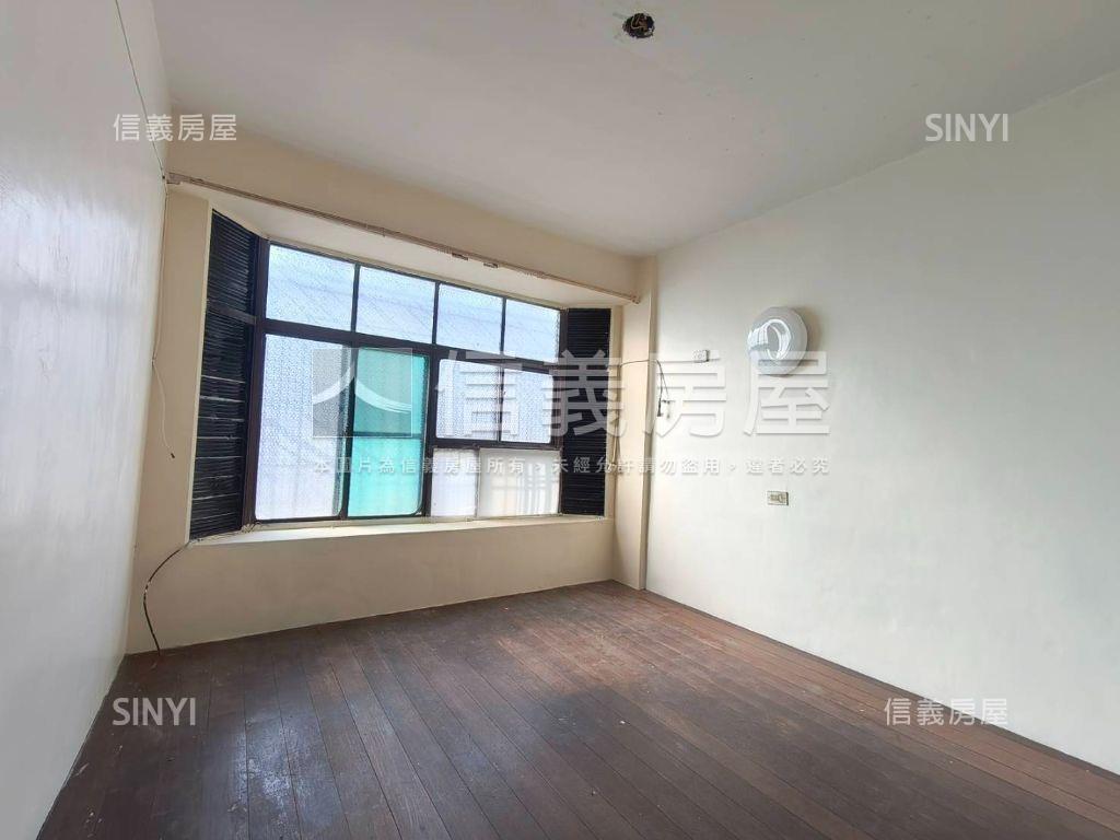 近英明國中三樓採光美寓房屋室內格局與周邊環境