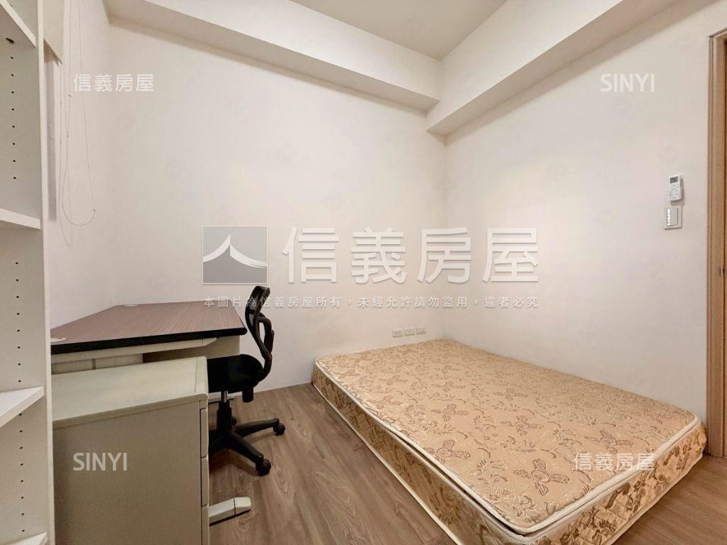 精銳香草天籟精美三房平車房屋室內格局與周邊環境