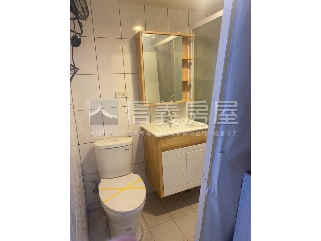 巨城大２房２衛視野美裝潢房屋室內格局與周邊環境