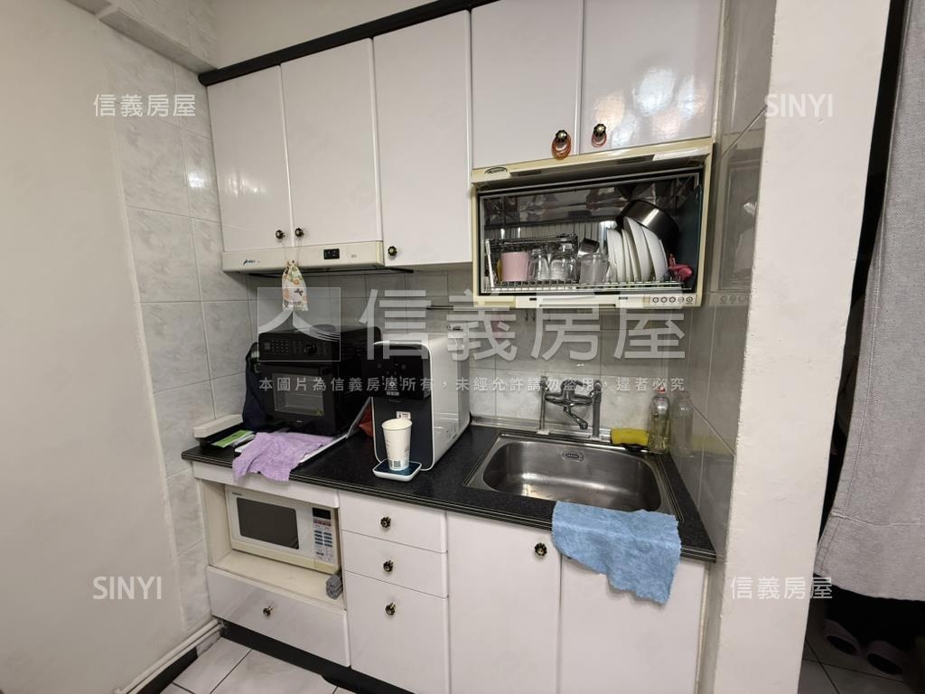 民生東溫馨美套房屋室內格局與周邊環境