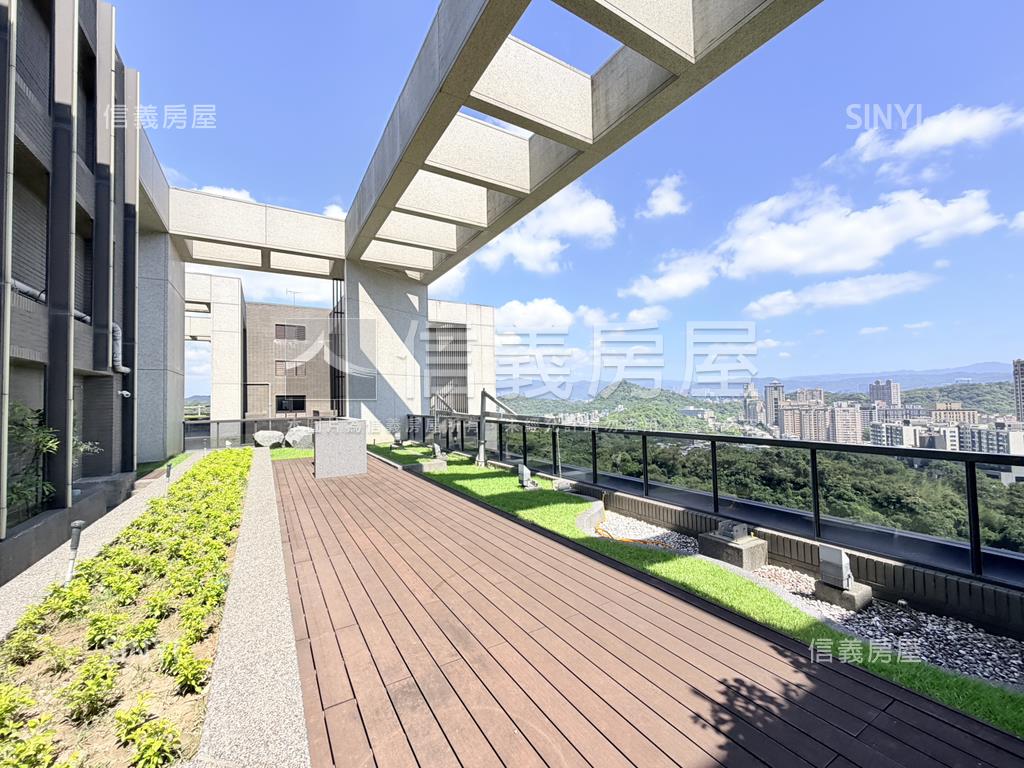 安縵莊園帝王景觀三房車位房屋室內格局與周邊環境