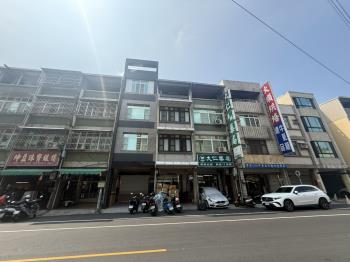 福德正路透天金店面
