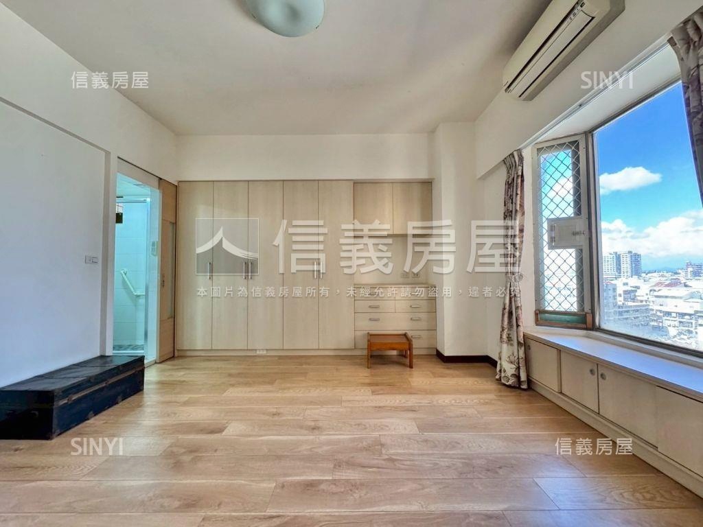 觀雲唯美四房平車房屋室內格局與周邊環境