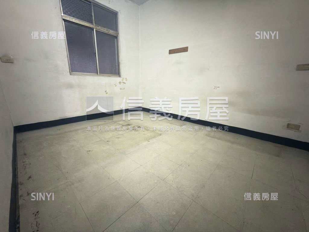 低樓層板橋美寓２樓房屋室內格局與周邊環境