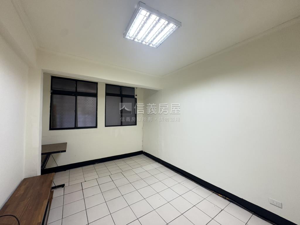 【國小對面】學府美寓房屋室內格局與周邊環境