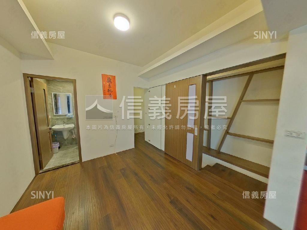 合雄君璽黃金店面房屋室內格局與周邊環境